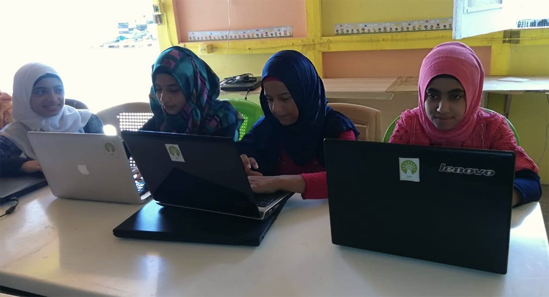 Thaki: digital literacy for refugee children