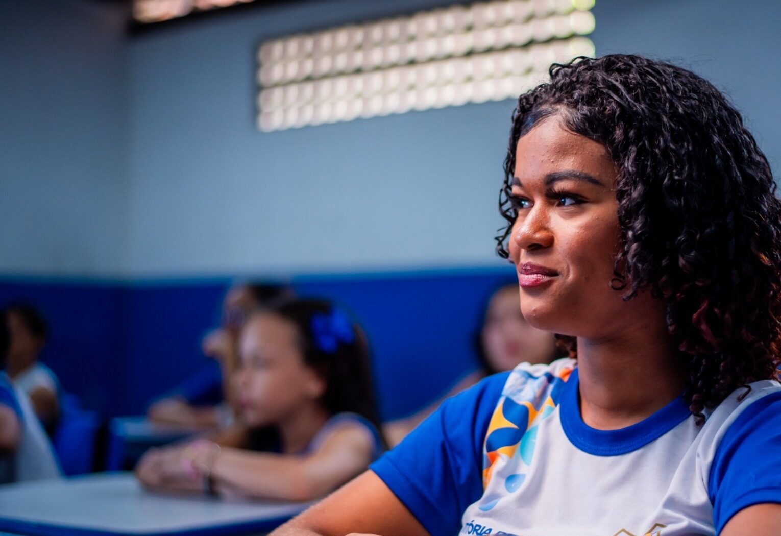 Imagen de una niña en una escuela de ProFuturo en Brasil.