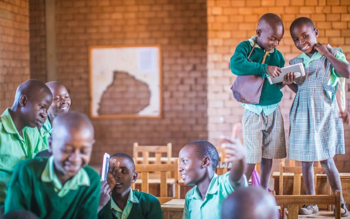 Escuela de ProFuturo en Kenia. © Ismael Martínez Sánchez Escuela de ProFuturo en Kenia. © Ismael Martínez Sánchez